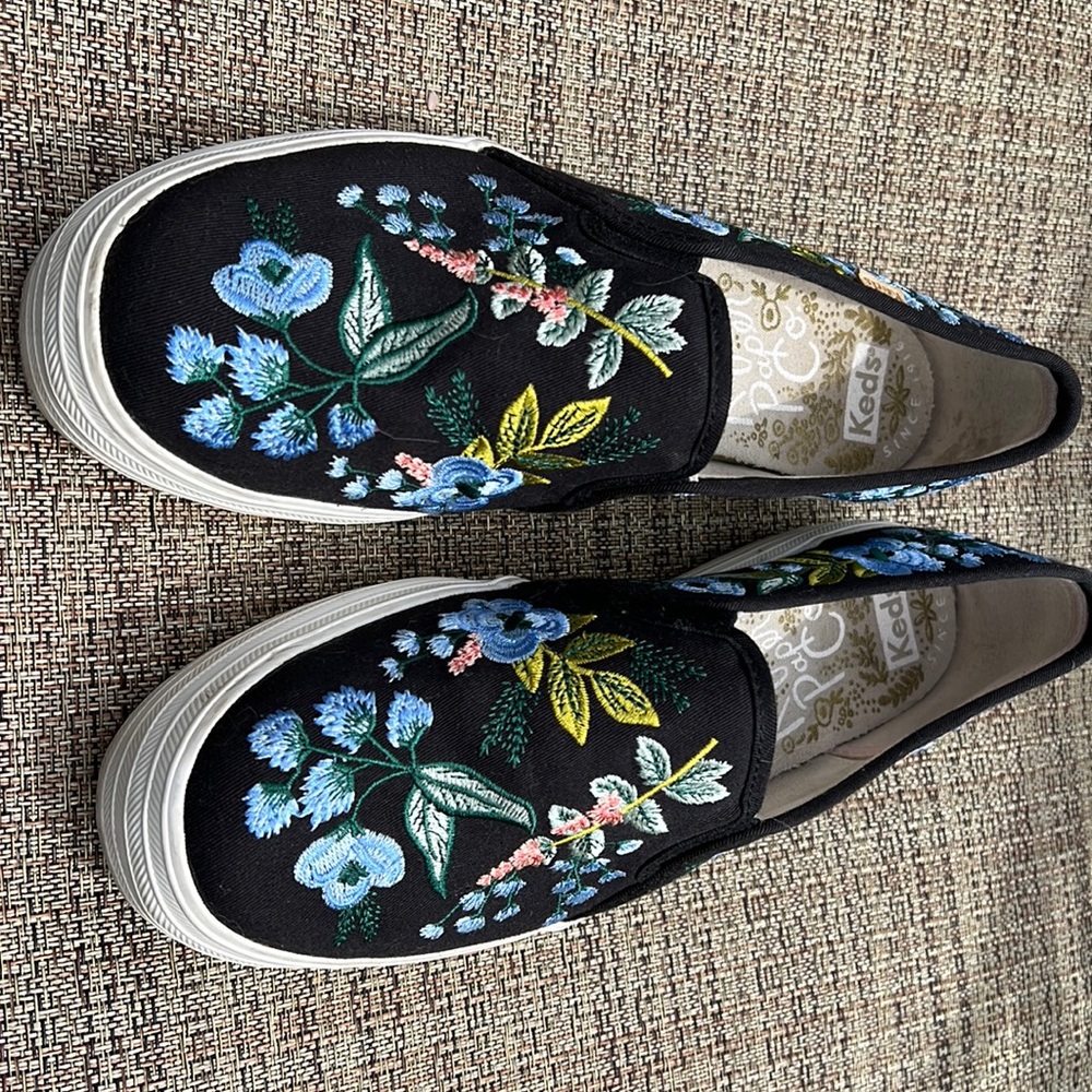 Keds Rifle Paper Co. shoes. Wore twice at most. Size 8.5